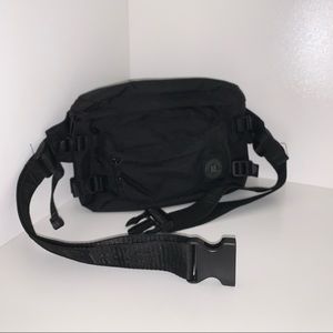 American Eagle Fanny Pack